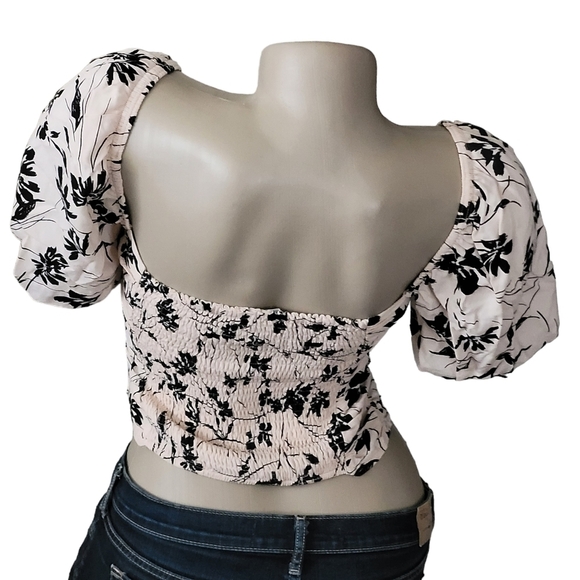 ASTR The Label Florian Square Neck Puff Sleeve Top S - Picture 3 of 9